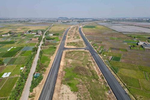 Thúc tiến độ 4 dự án cao tốc hoàn thành trong năm 2025