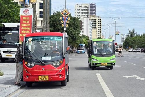 Gần 300 hộ kinh doanh hoang mang vì sẽ dừng hoạt động xe điện ở Cửa Lò