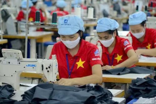 Doanh nghiệp xuất khẩu xoay trục về thị trường nội địa