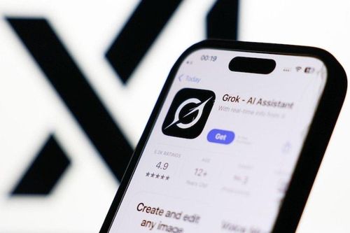 Elon Musk: Grok 4 là 'AI thông minh nhất thế giới'