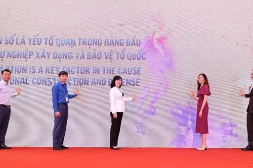 Trao quyền tự quyết về sinh sản cho các cặp vợ chồng hướng đến sự phát triển bền vững của đất nước
