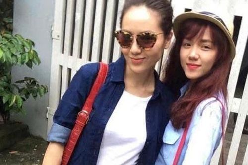 Cặp mỹ nhân xứ Thanh Phương Linh - Phương Ly tự tin khoe mặt mộc vẫn vô cùng xinh đẹp, cuốn hút