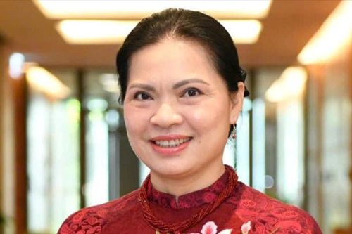 Tiểu sử đồng chí Hà Thị Nga, Phó Chủ tịch UBTƯ MTTQ Việt Nam