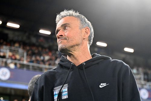Luis Enrique thay đổi trật tự bóng đá