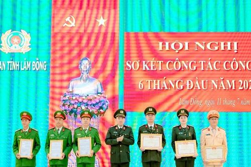 Bộ Công an 'thưởng nóng' các đơn vị phá án nhanh vụ bắt cóc đòi nợ tại Lâm Đồng