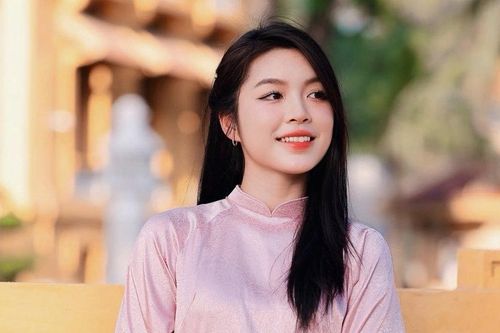 Vẻ đẹp gây thương nhớ của hotgirl bóng chuyền Hà Kiều Vy