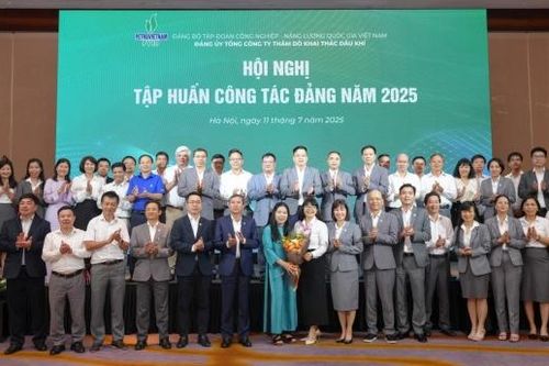 Nâng cao chất lượng đội ngũ cán bộ làm công tác xây dựng Đảng tại PVEP