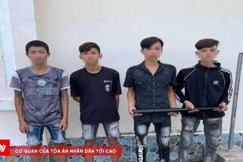 Ngăn chặn 2 nhóm thanh, thiếu niên chuẩn bị 'hàng nóng' thanh toán nhau