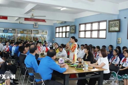 Thế hệ trẻ Việt Nam-Lào cùng nhau vun đắp mối quan hệ hữu nghị vĩ đại