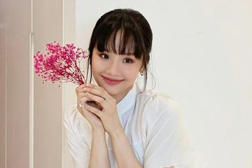 Miu Lê bị soi ở biệt thự của bạn trai kém 5 tuổi?