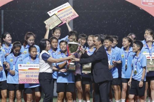 Hà Nội bảo vệ thành công ngôi vô địch Giải bóng đá nữ U.16 quốc gia 2025