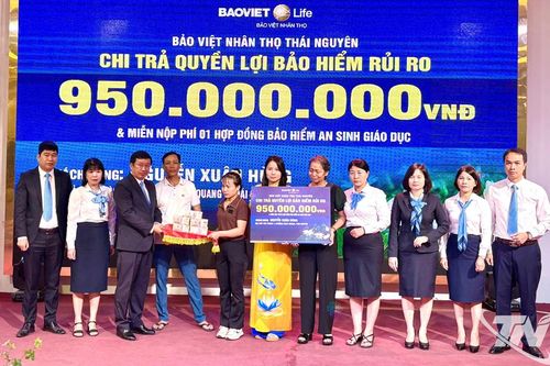Bảo Việt Nhân thọ Thái Nguyên chi trả quyền lợi bảo hiểm cho khách hàng tử vong