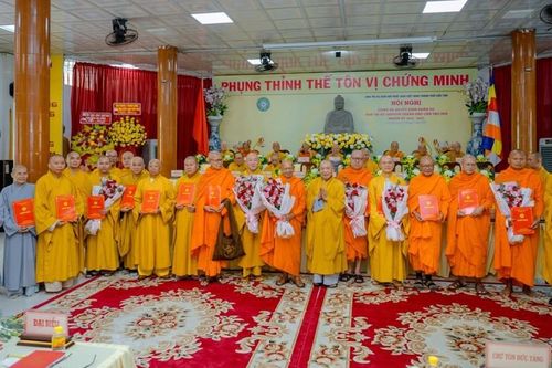 Cần Thơ: Trao quyết định nhân sự Ban Trị sự Phật giáo TP.Cần Thơ sau sáp nhập