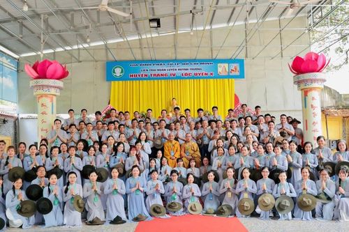 Phân ban Gia đình Phật tử TP.HCM khai mạc Liên trại huấn luyện Lộc Uyển, Huyền Trang