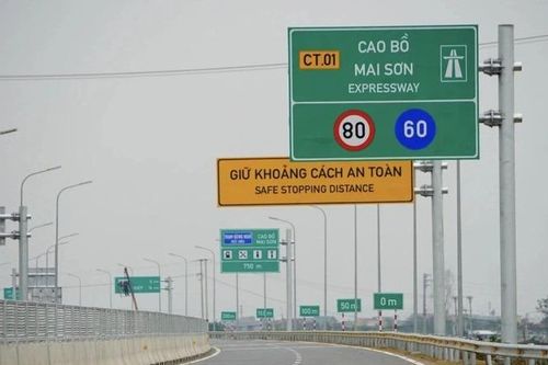 Hoàn thành cập nhật địa danh trên biển báo giao thông trước 15/7
