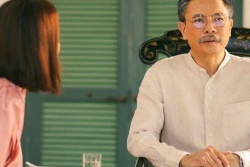 Định cho con gái 300 triệu mua nhà, nghe lén con rể nói chuyện, bố vợ thêm tiền mua hẳn 1 căn khác