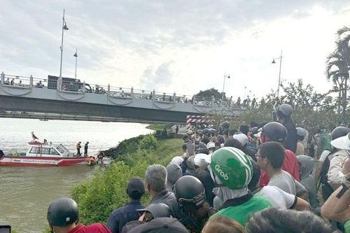 Nghi phạm gây án mạng ở Huế nhảy sông Hương tự tử