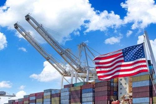 Mỹ lần đầu thu thuế vượt 100 tỷ USD trong tài khóa năm