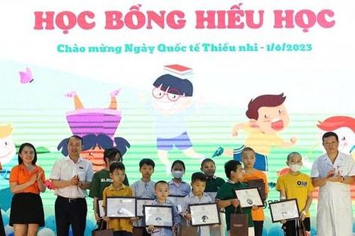 Lấp lánh tình người dưới mái nhà Thalassemia