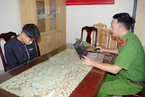 Nam thanh niên cướp cửa hàng điện thoại ở Ninh Bình bị bắt