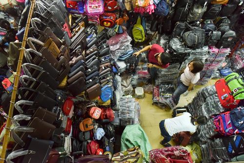 Đề xuất miễn thuế 6-12 tháng cho hộ kinh doanh chuyển đổi hóa đơn