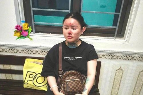 Gây náo loạn nơi công cộng, 'Ngân Baby' bị công an điều tra