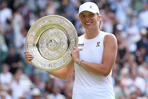 Đối thủ của Swiatek bật khóc sau khi thua chung kết Wimbledon theo cách không tưởng