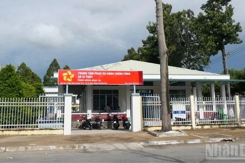 Tạo thuận lợi cho người dân trong giải quyết thủ tục hành chính