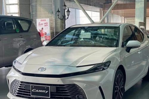 Mẫu xe sedan cỡ D bán chạy nhất tháng 6 ở Việt Nam chỉ đạt hơn 200 chiếc