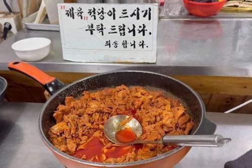 Khách ăn buffet quá nhiều bị chủ nhà hàng mắng chửi