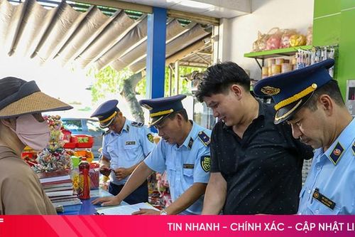 Vì sao hàng giả, hàng nhái vẫn 'tràn về' thị trường nông thôn?