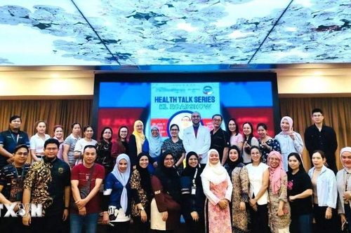 Gắn kết cộng đồng người Việt qua chương trình sức khỏe phụ nữ tại Malaysia