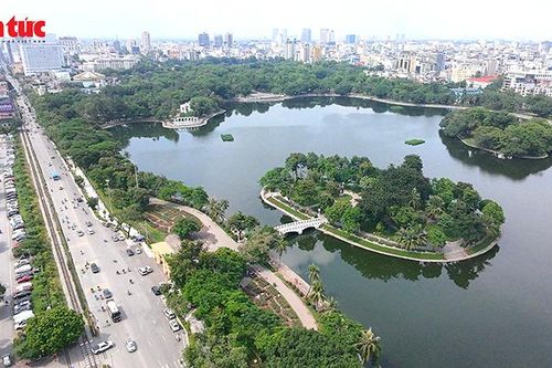 Công viên Thống Nhất: diện mạo mới sau khi hạ rào sắt mặt đường Lê Duẩn