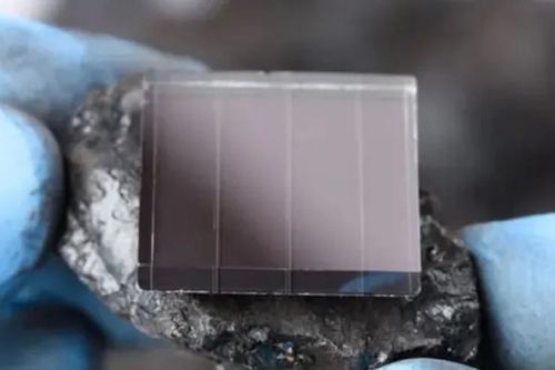 Công ty Trung Quốc tạo đột phá với tấm pin mặt trời đạt gần ngưỡng giới hạn