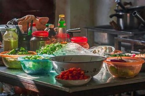 Thói quen ăn uống tai hại dễ dẫn đến ung thư, rất nhiều người mắc