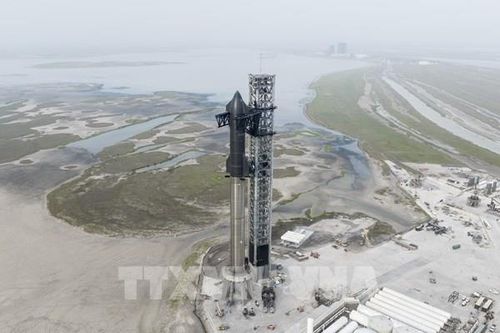 SpaceX chi 2 tỷ USD đầu tư vào xAI của tỷ phú Elon Musk