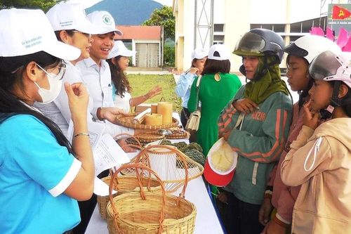 Xây dựng môi trường xanh: Hoàn thiện chính sách, quyết liệt hành động
