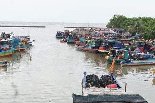 Cà Mau: Thiếu niên 17 tuổi rơi xuống biển tử vong thương tâm
