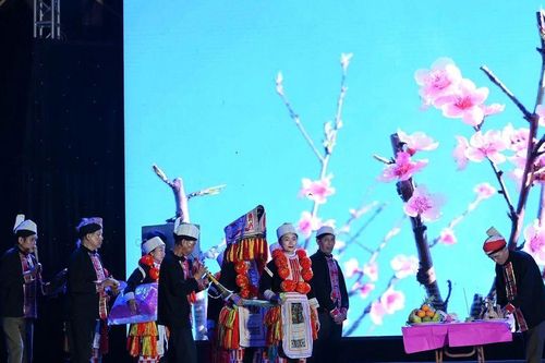 Lễ cưới của người Dao ở Tuyên Quang - Nét đẹp truyền thống gắn kết tình yêu và văn hóa
