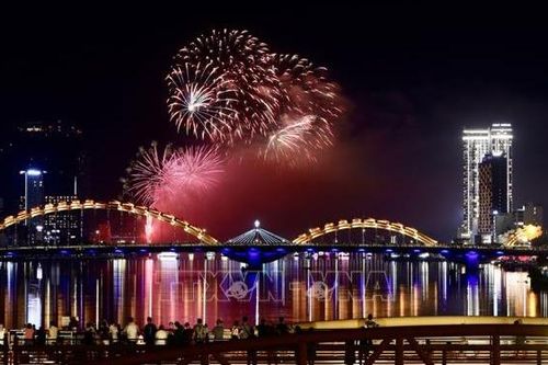 Màn trình diễn thuyết phục tại lễ hội pháo hoa Đà Nẵng