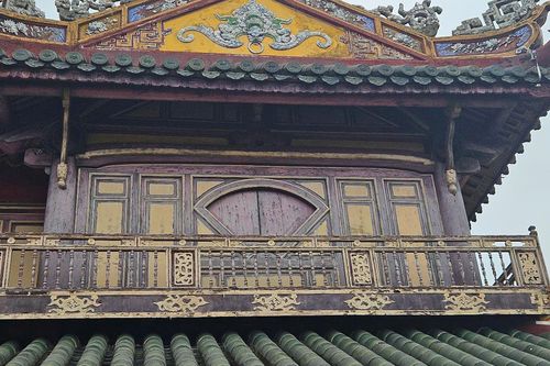 Di tích Lầu Ngũ Phụng xuống cấp sau trùng tu: Duyệt chi hơn 400 triệu khắc phục