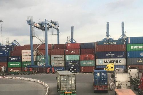 Phát triển logistics tầm cỡ khu vực