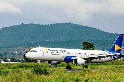 Hàng loạt chuyến bay của Vietravel Airlines bị hủy