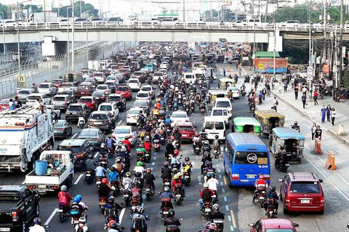 Các nước trên thế giới đã hạn chế xe xăng như thế nào?