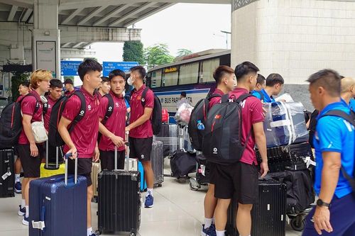 U23 Việt Nam đã đến Indonesia, sẵn sàng cho giải Đông Nam Á
