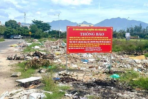 Đà Nẵng: 'Rác tặc' đổ trộm gây ô nhiễm môi trường