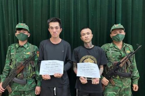 Bộ đội Biên phòng bắt 'ma'