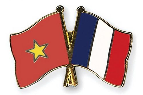 Điện mừng nhân kỷ niệm lần thứ 236 Quốc khánh Cộng hòa Pháp