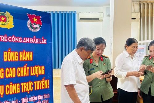 Công an Đắk Lắk lập 110 đội hình thanh niên hỗ trợ chính quyền địa phương 2 cấp