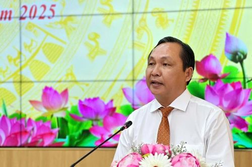 Cần Thơ: Nguyên Trưởng Ban Tuyên giáo làm Trưởng ban Quản lý khu công nghiệp